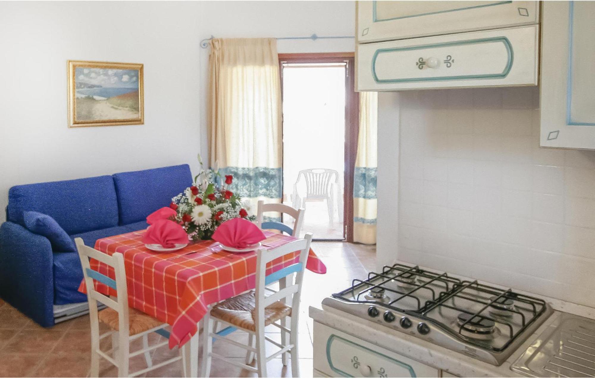 1 Bedroom Awesome Apartment In Golfo Aranci Exterior foto